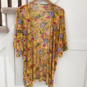 NWT Cyrus Floral Kimono Cardigan / Beach Swim Cover-up Size M